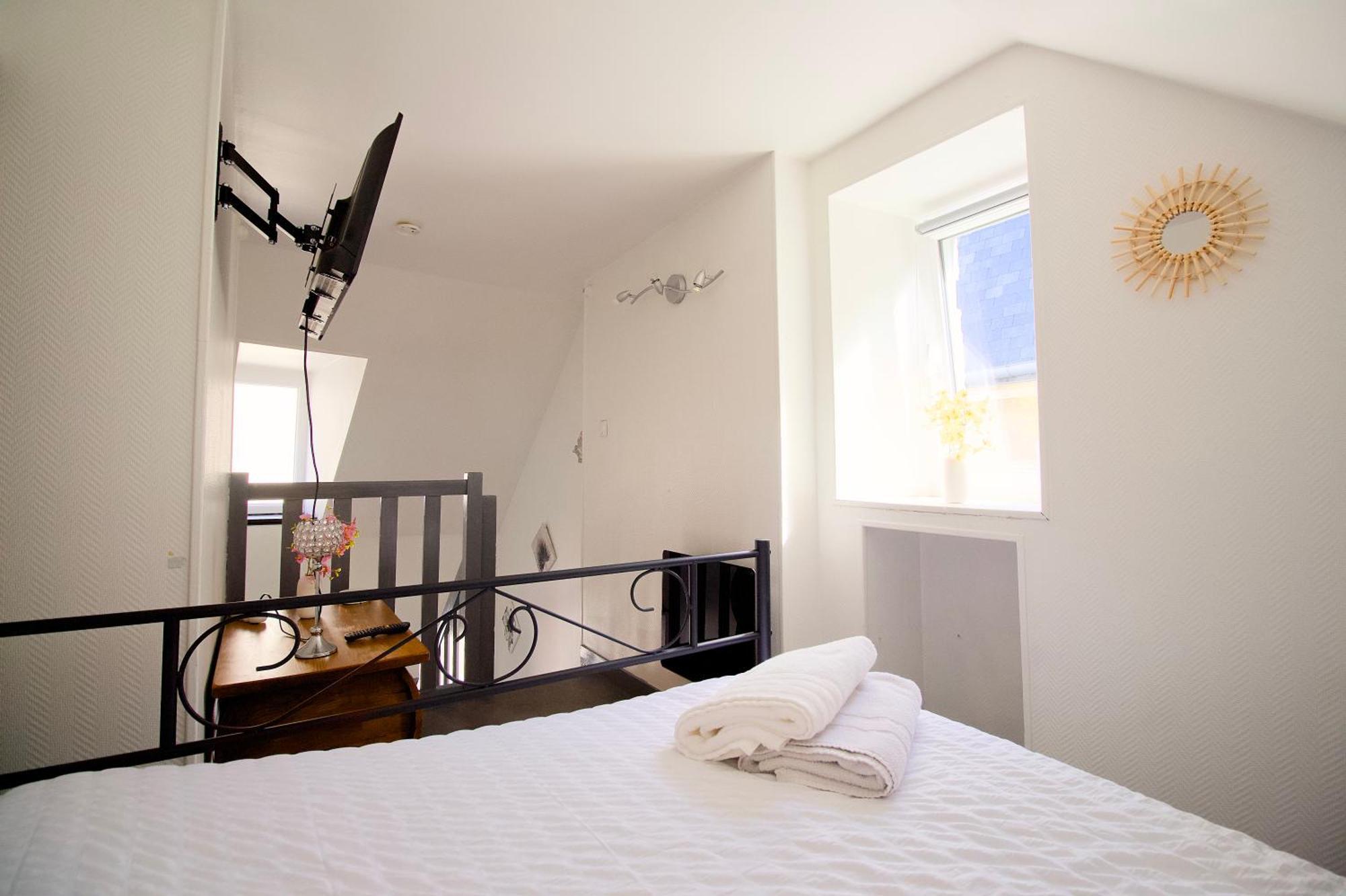 Petit Duplex Lumineux, Hyper Centre A 2 Pas Du Port, Intendance Luxury Host Cherbourg-en-Cotentin Extérieur photo